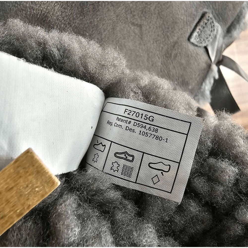 Ugg Girls' Bailey Bow Sheepskin Winter Calf‎ Boots gray Size 3 - Picture 10 of 10